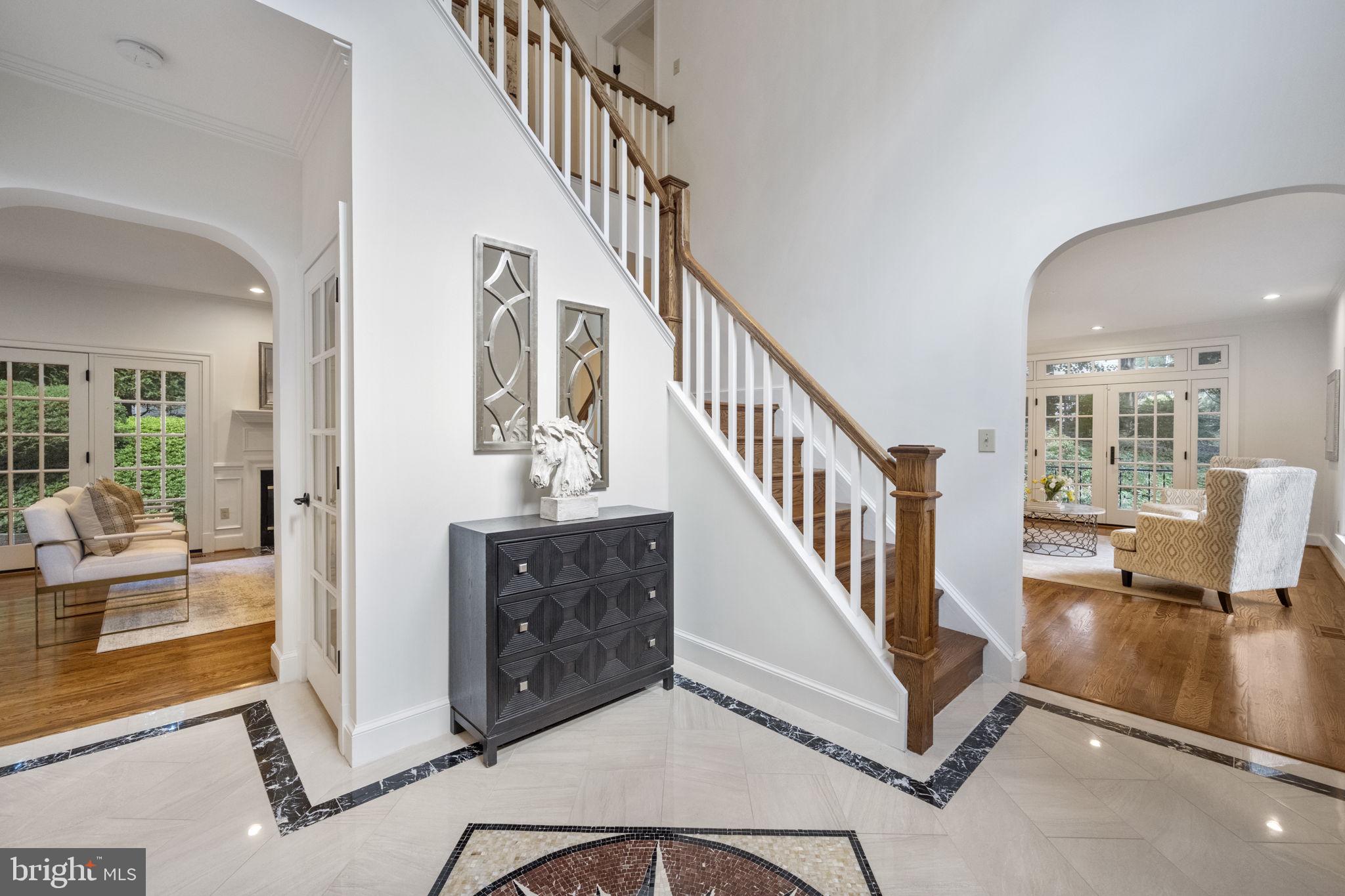 BRYN MAWR - Residential