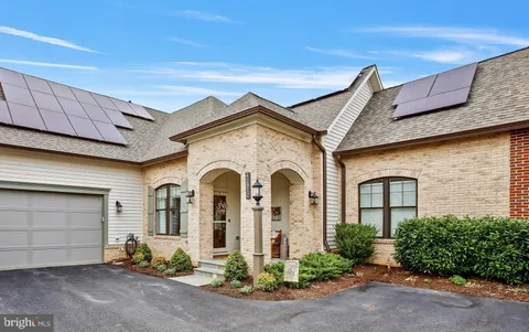 42912 Littlehales Terrace, Ashburn, VA MLS: VALO2093006