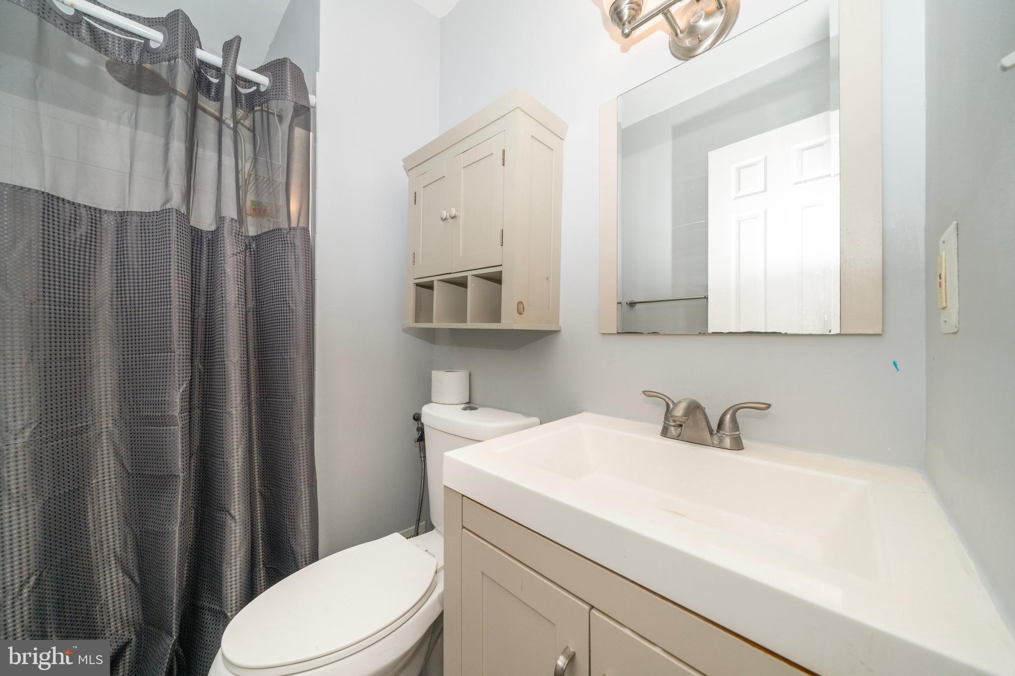 MONTGOMERY MEADOWS - Residential