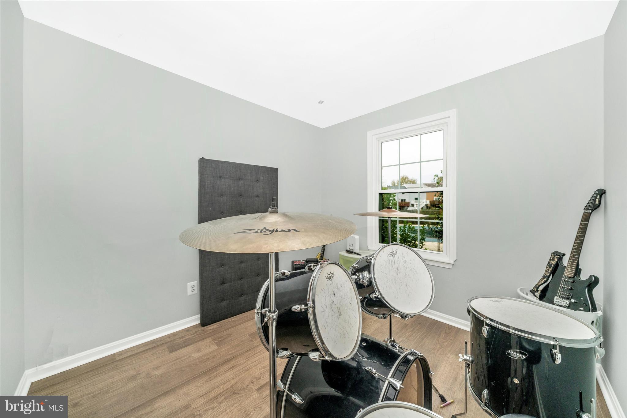 MONTGOMERY MEADOWS - Residential