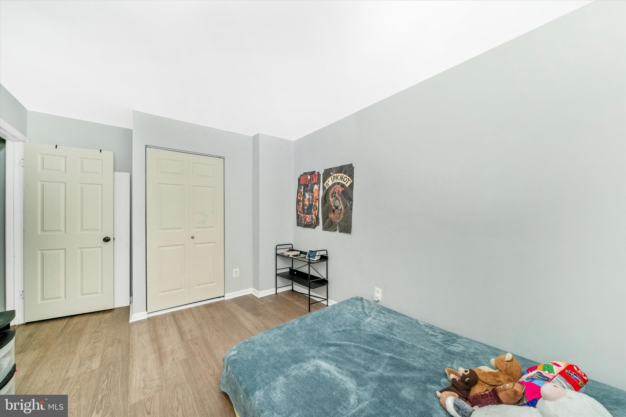 MONTGOMERY MEADOWS - Residential