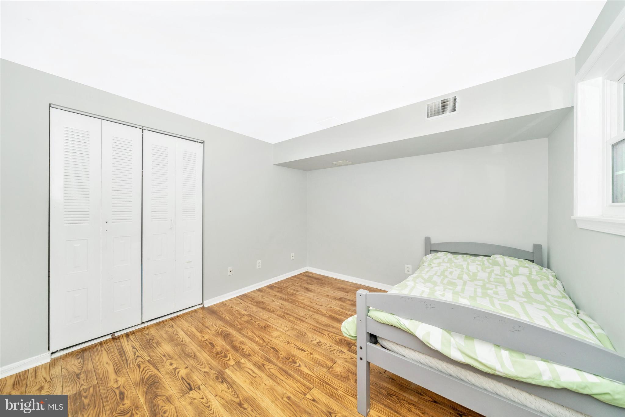 MONTGOMERY MEADOWS - Residential