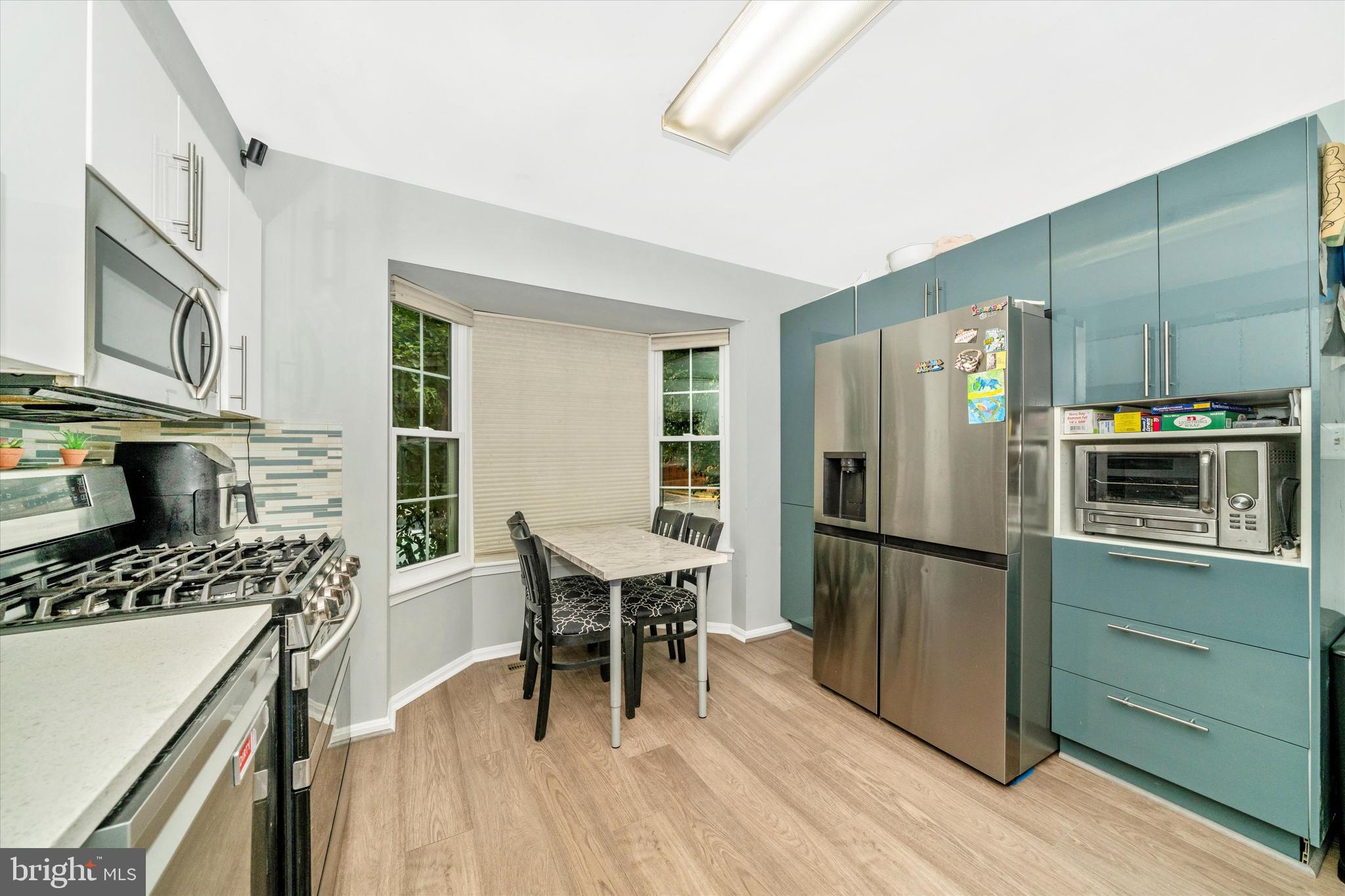 MONTGOMERY MEADOWS - Residential