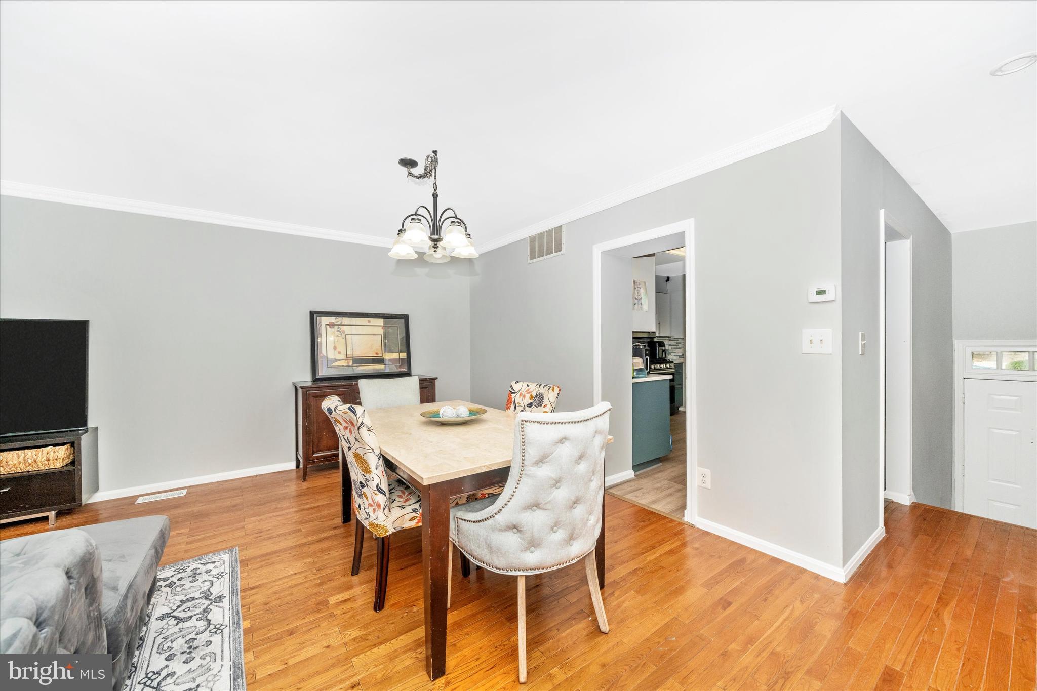 MONTGOMERY MEADOWS - Residential