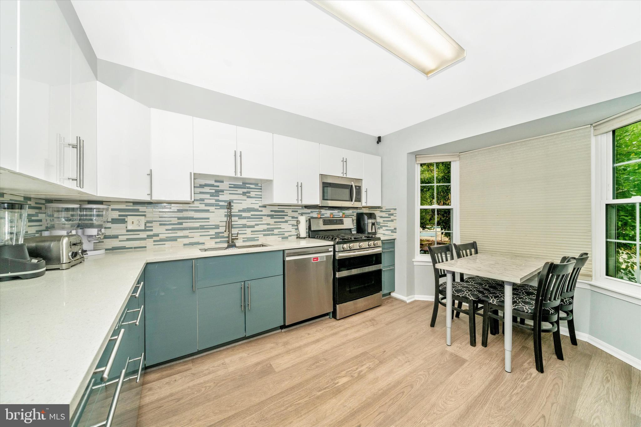 MONTGOMERY MEADOWS - Residential