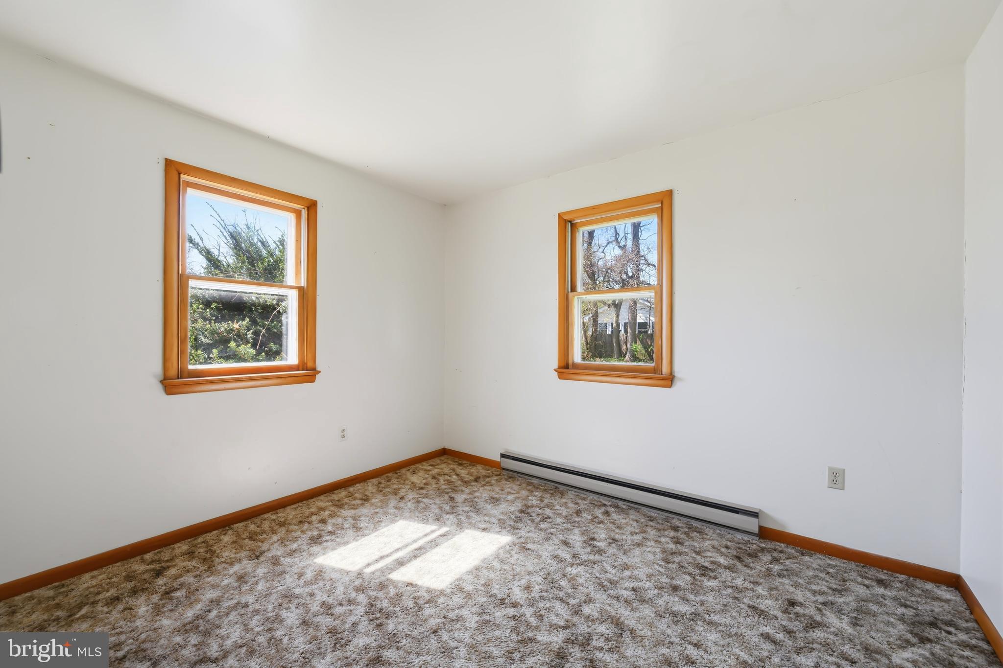 CHESTER HARBOR - Residential