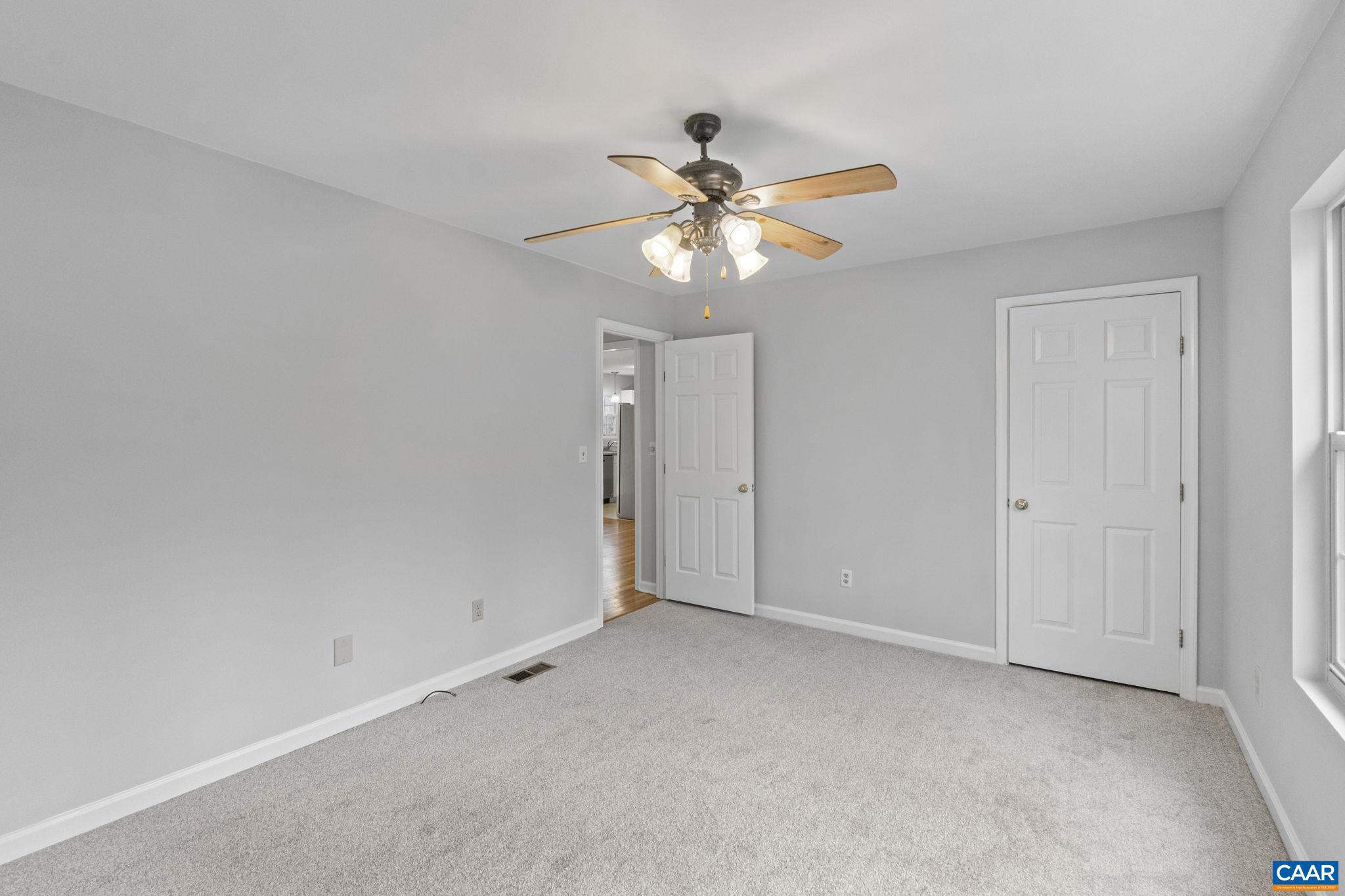 LAKE MONTICELLO - Residential