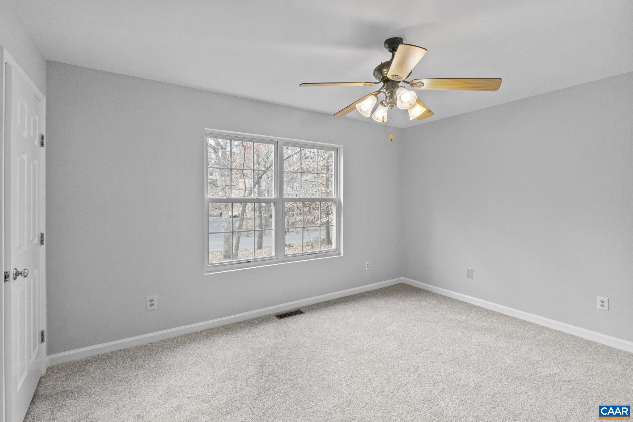 LAKE MONTICELLO - Residential