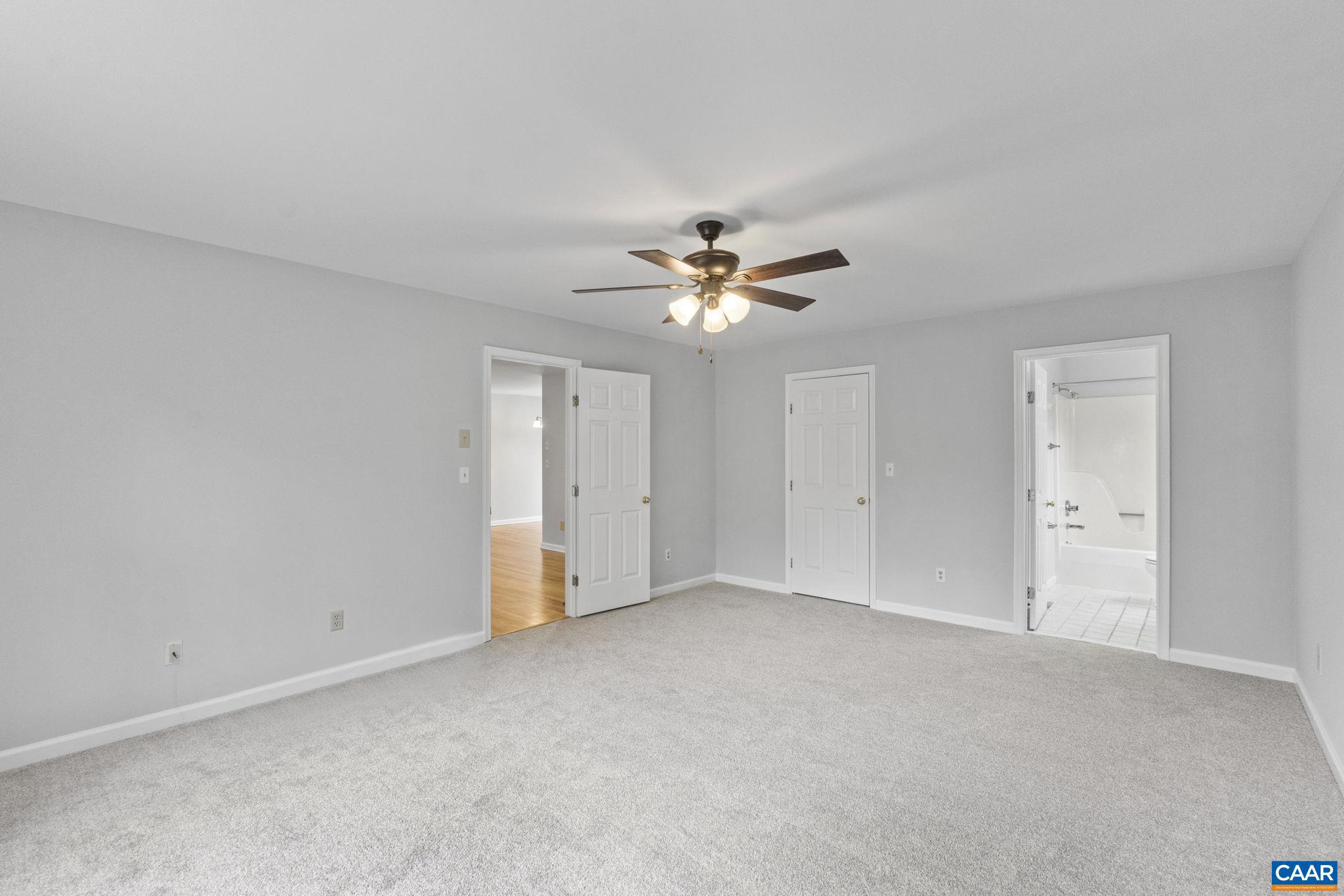 LAKE MONTICELLO - Residential