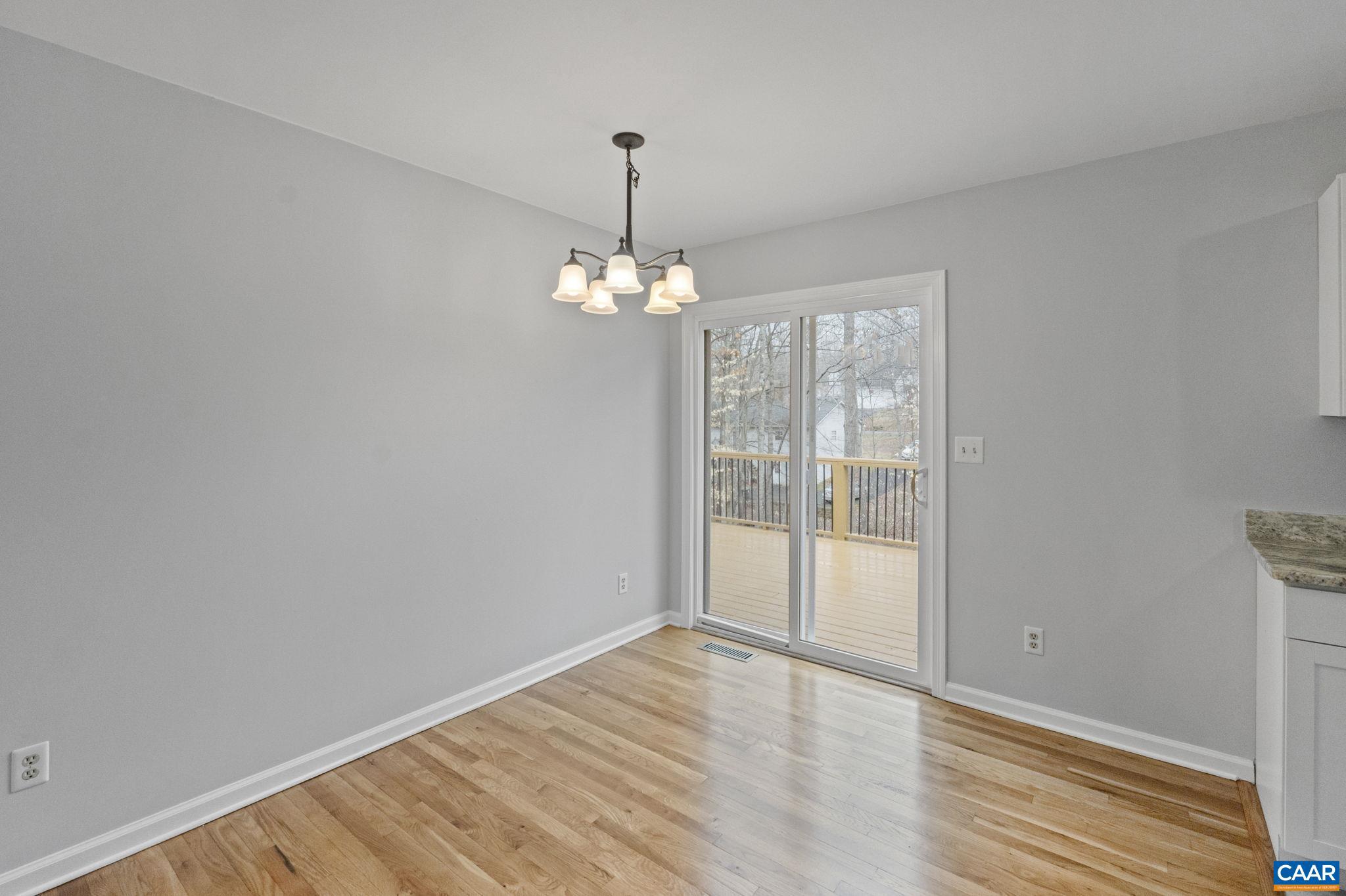 LAKE MONTICELLO - Residential