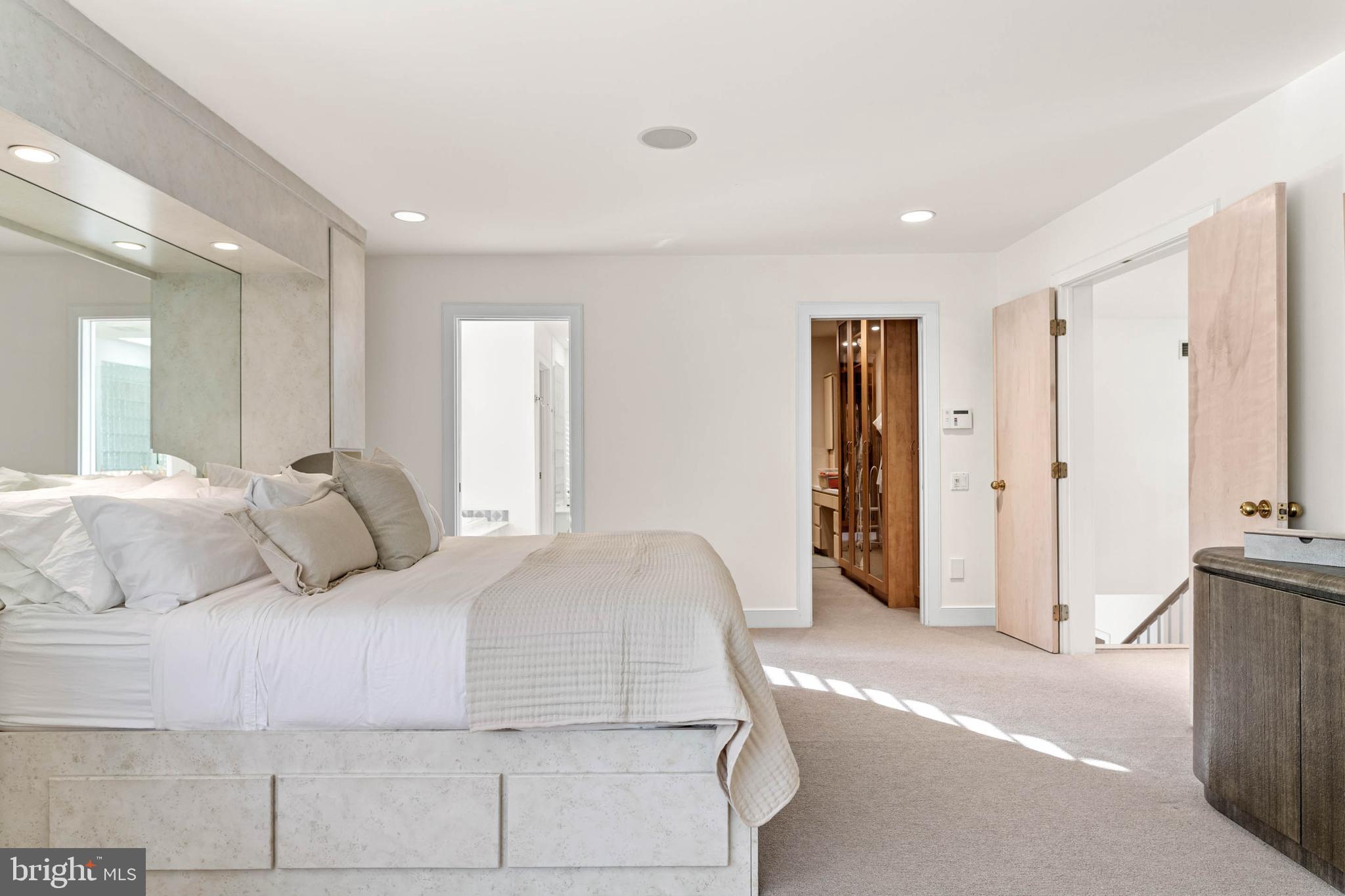SAINT DAVIDS PARK - Residential