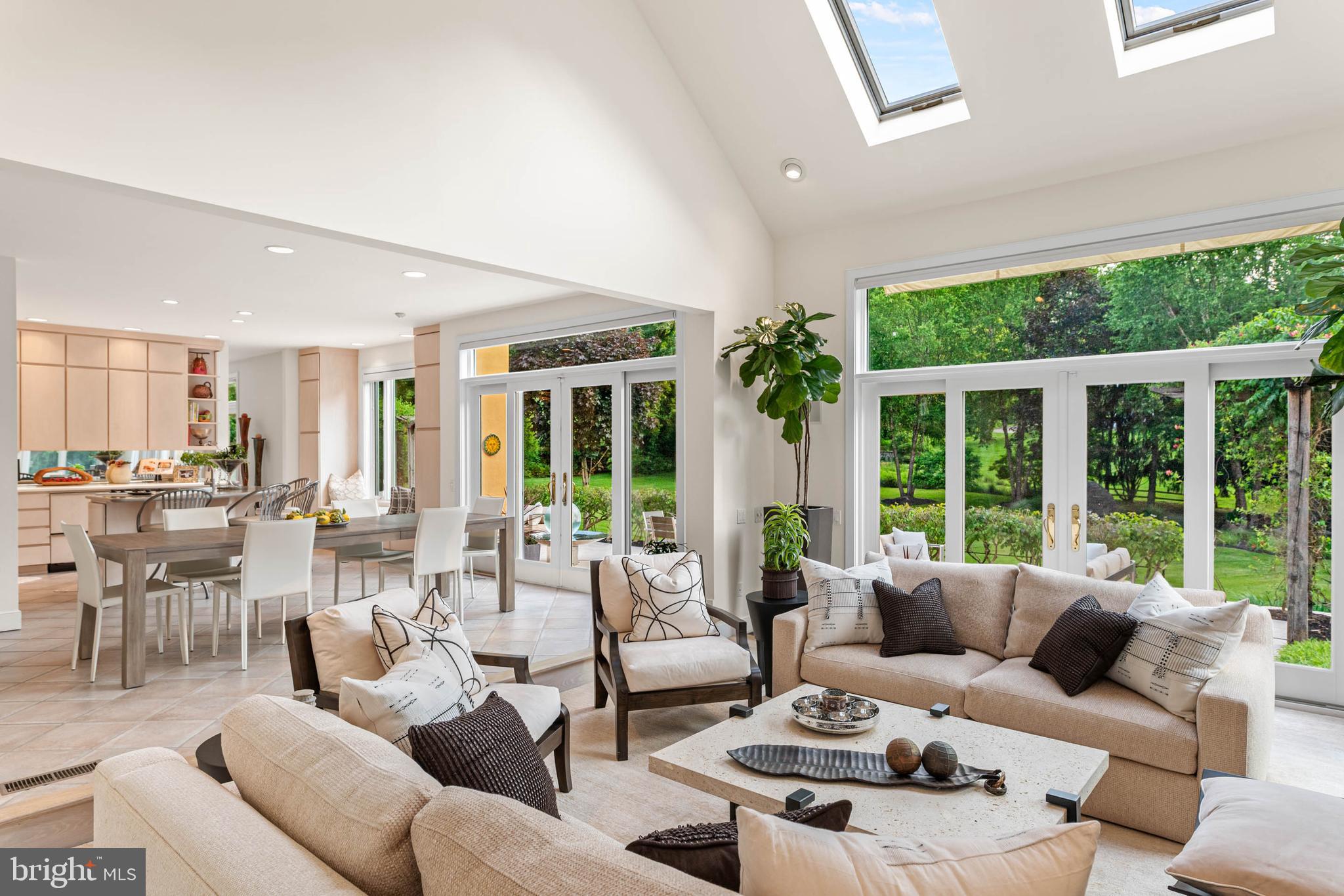 SAINT DAVIDS PARK - Residential