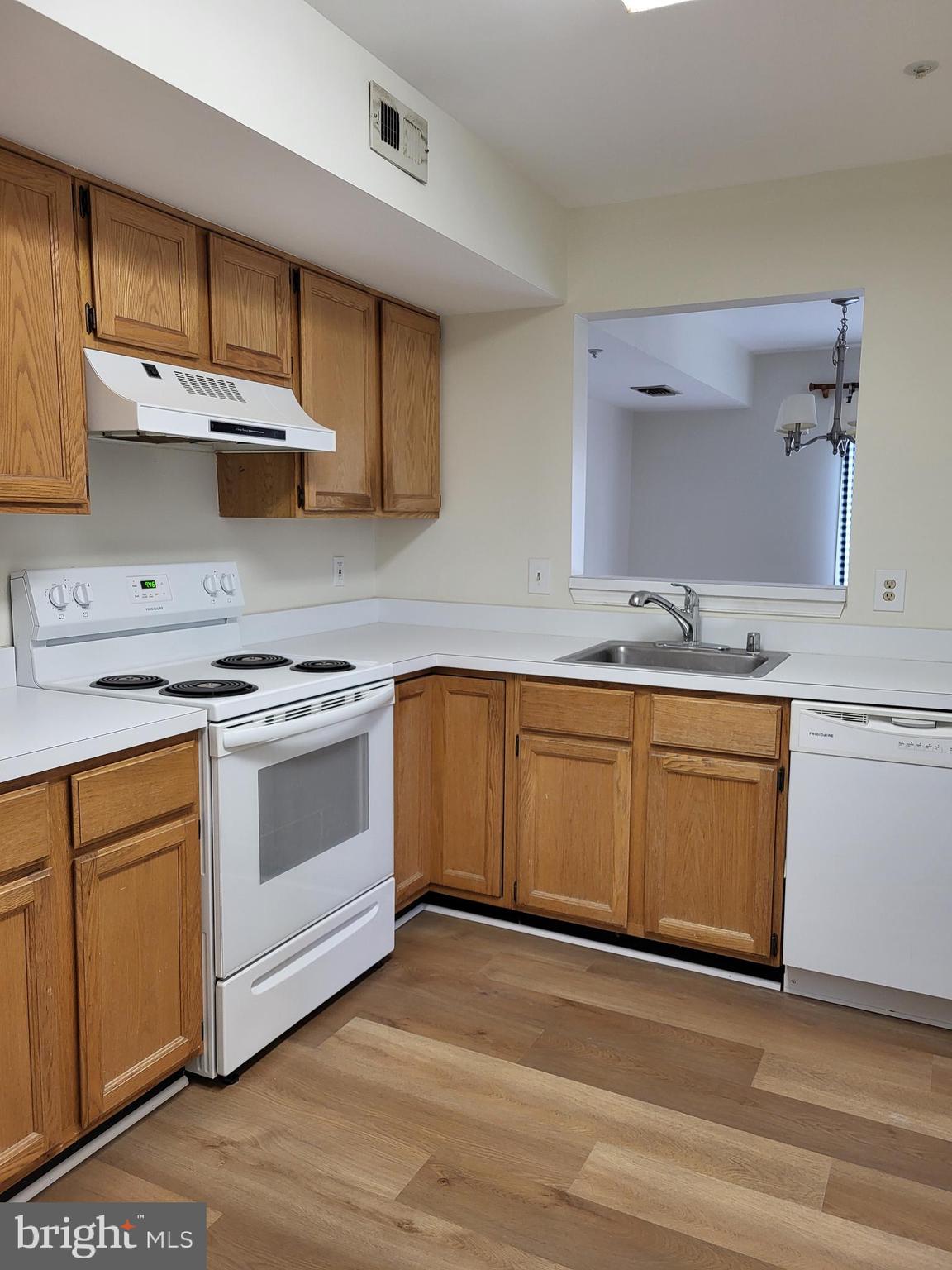 SCENERY POINTE CODM - Residential Lease