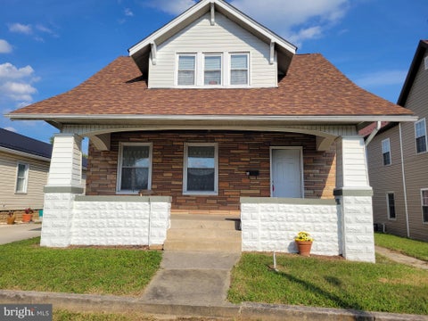 Homes For Sale - 22 S Massachusetts Avenue<br/> Allegany County, CUMBERLAND, MD 21502