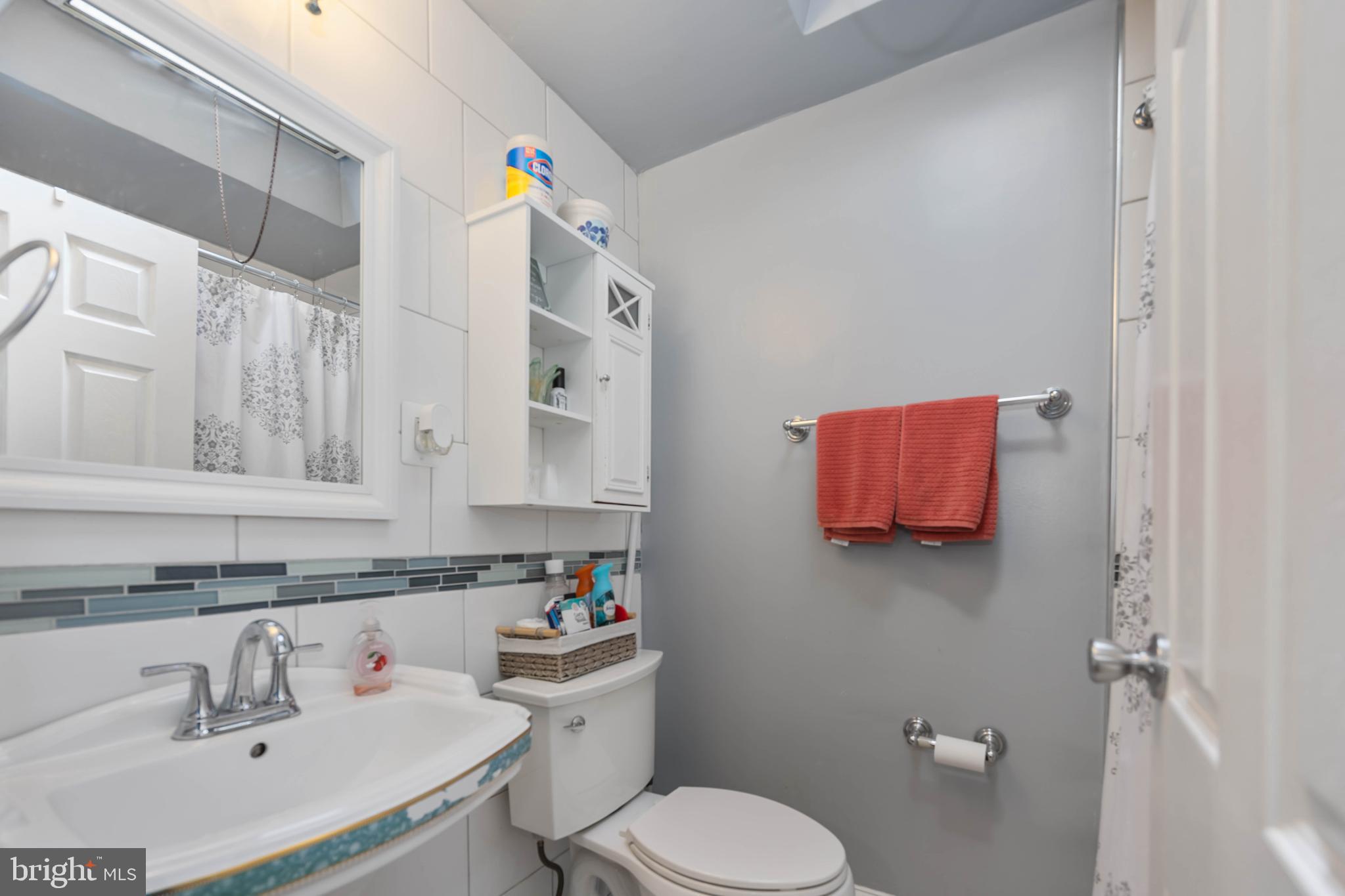 GERMANTOWN - Residential