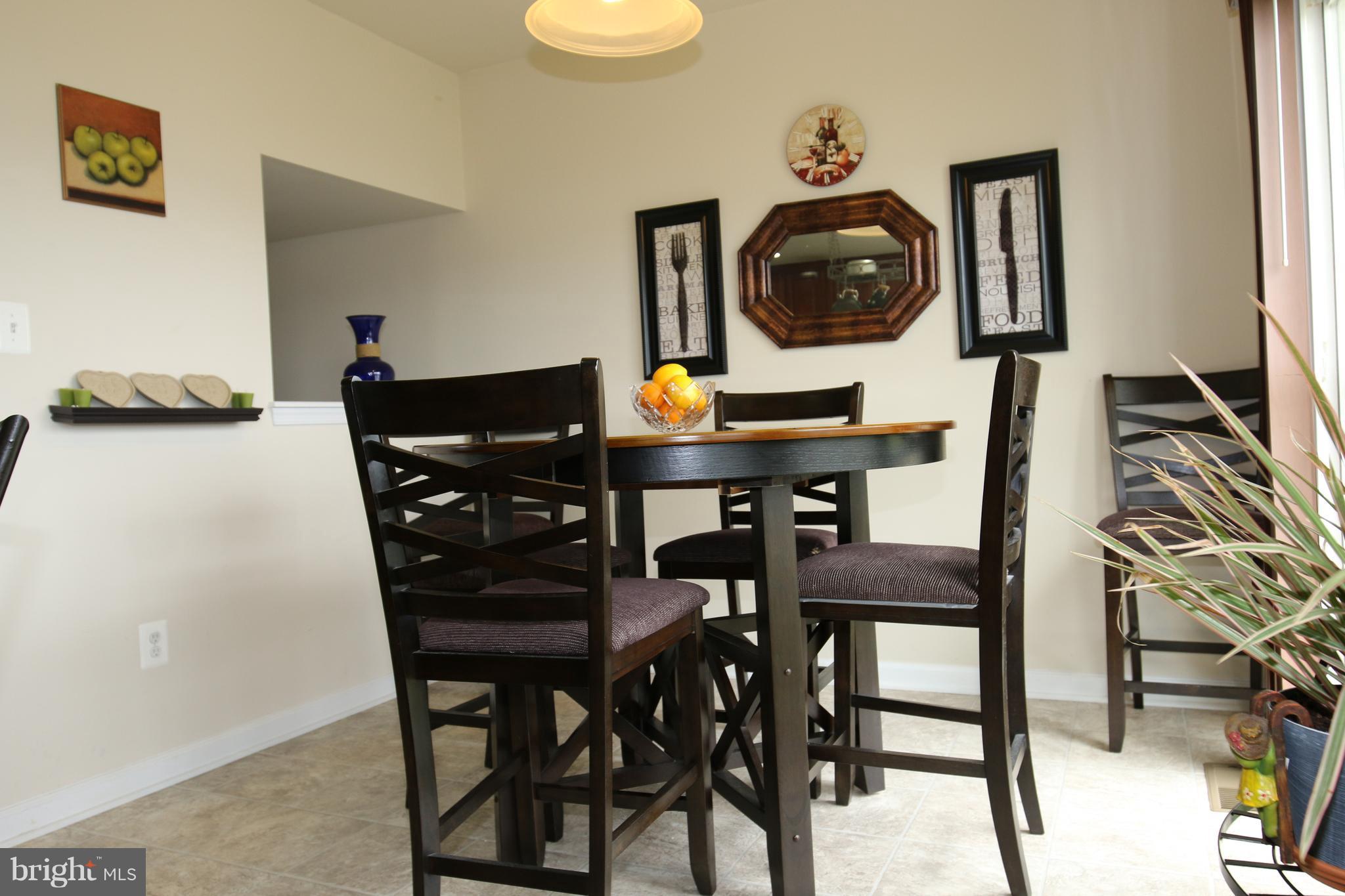 LAKELAND PLACE - Residential