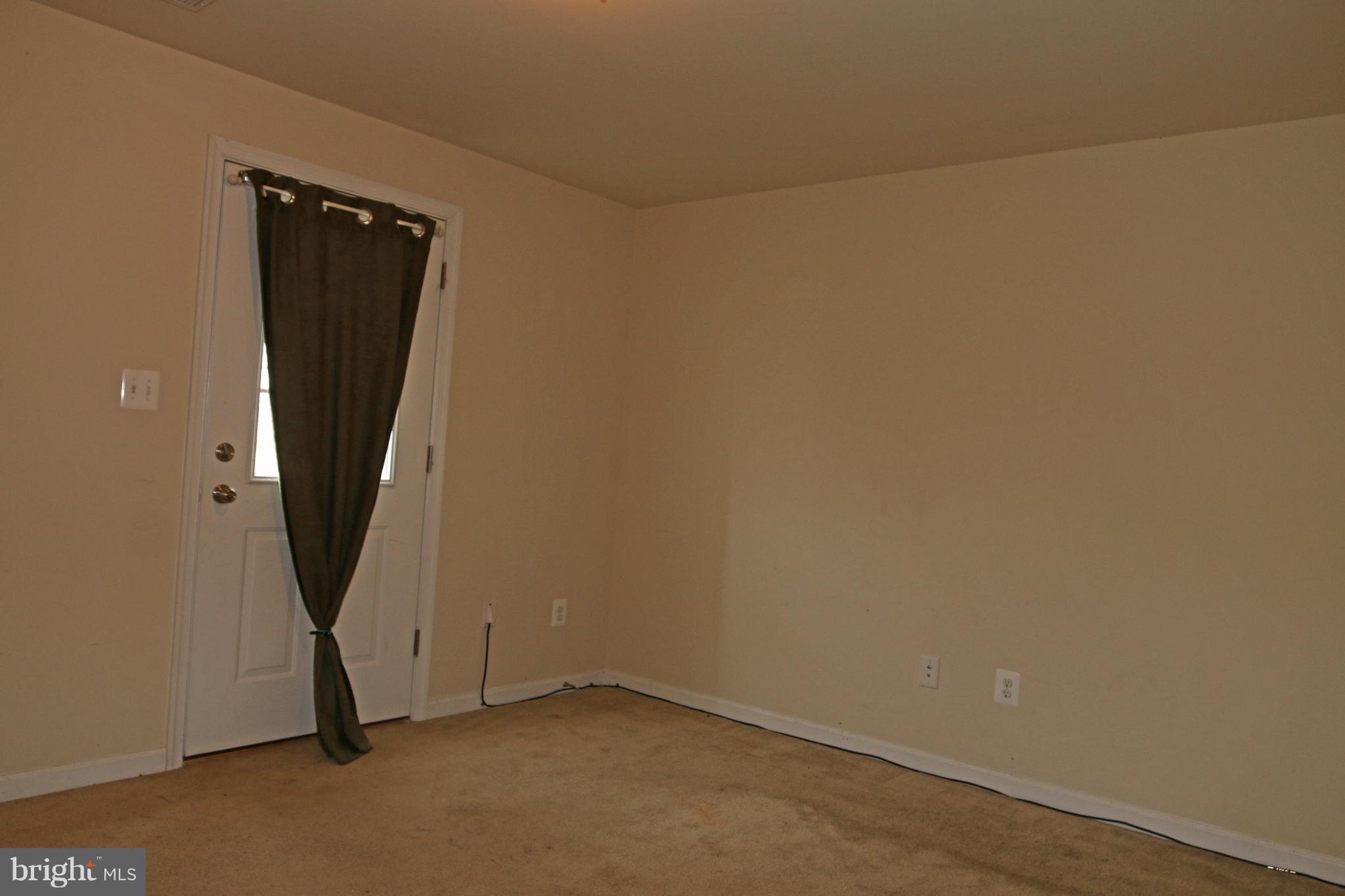 LAKELAND PLACE - Residential