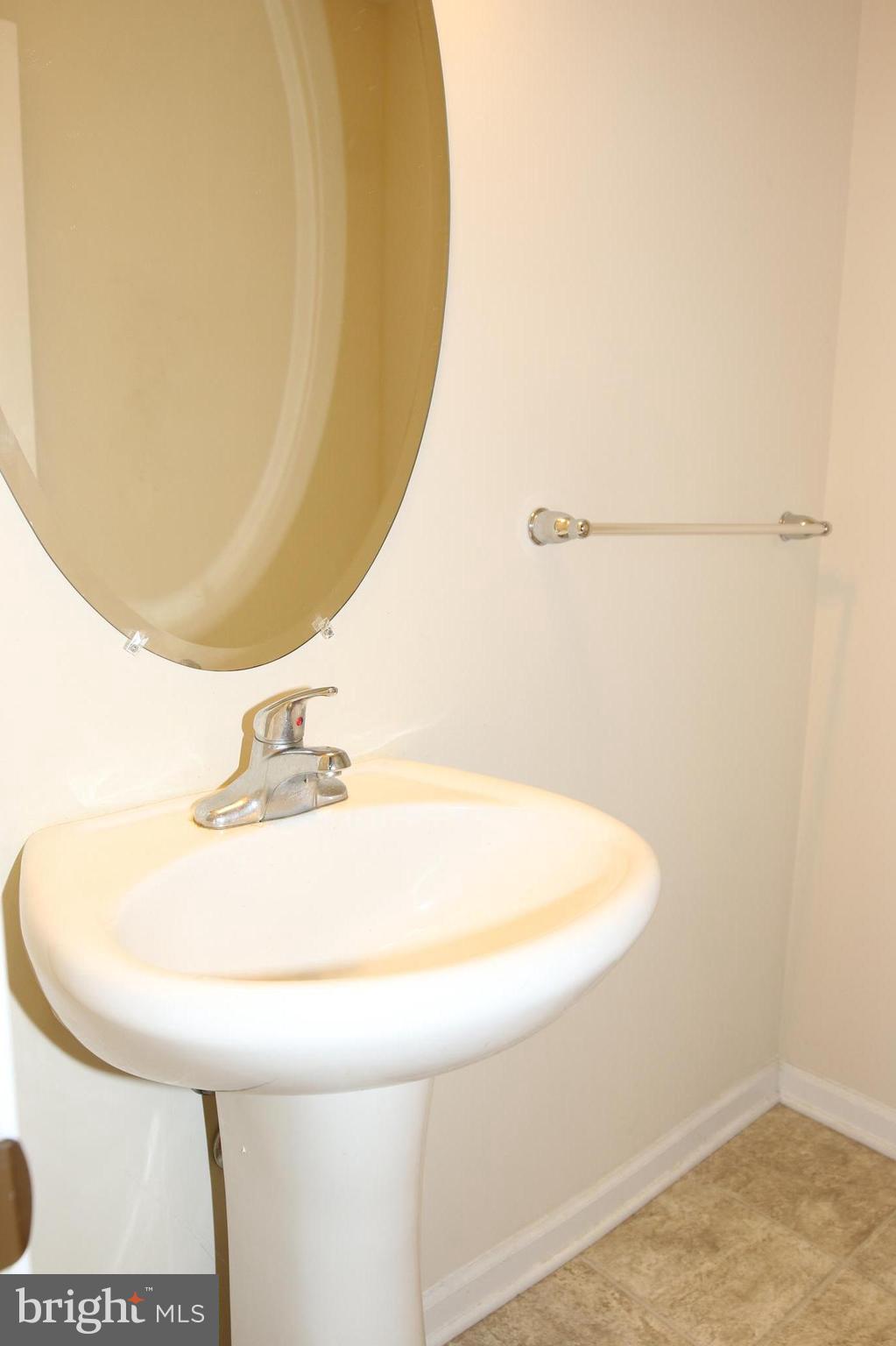 LAKELAND PLACE - Residential