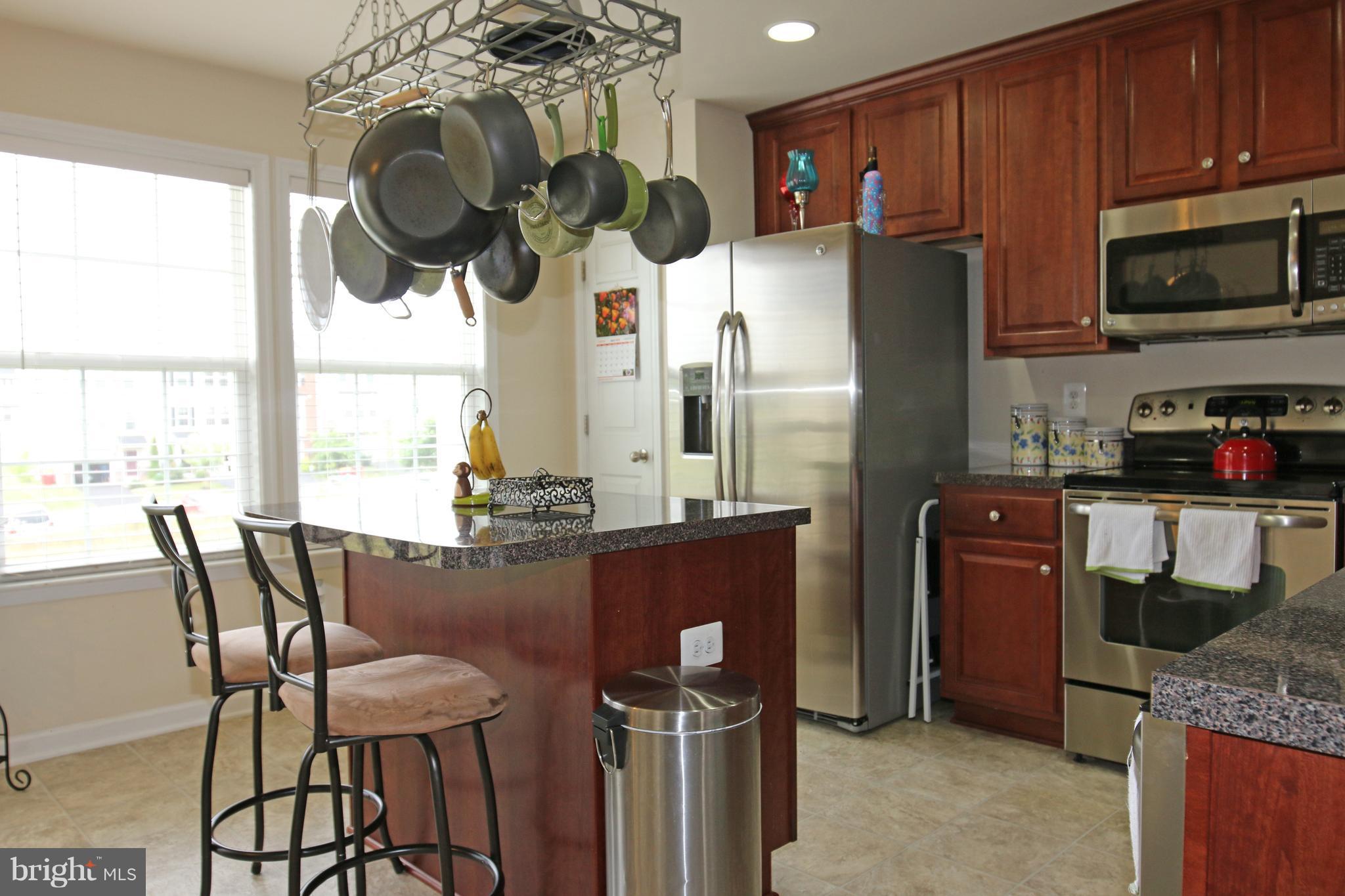 LAKELAND PLACE - Residential