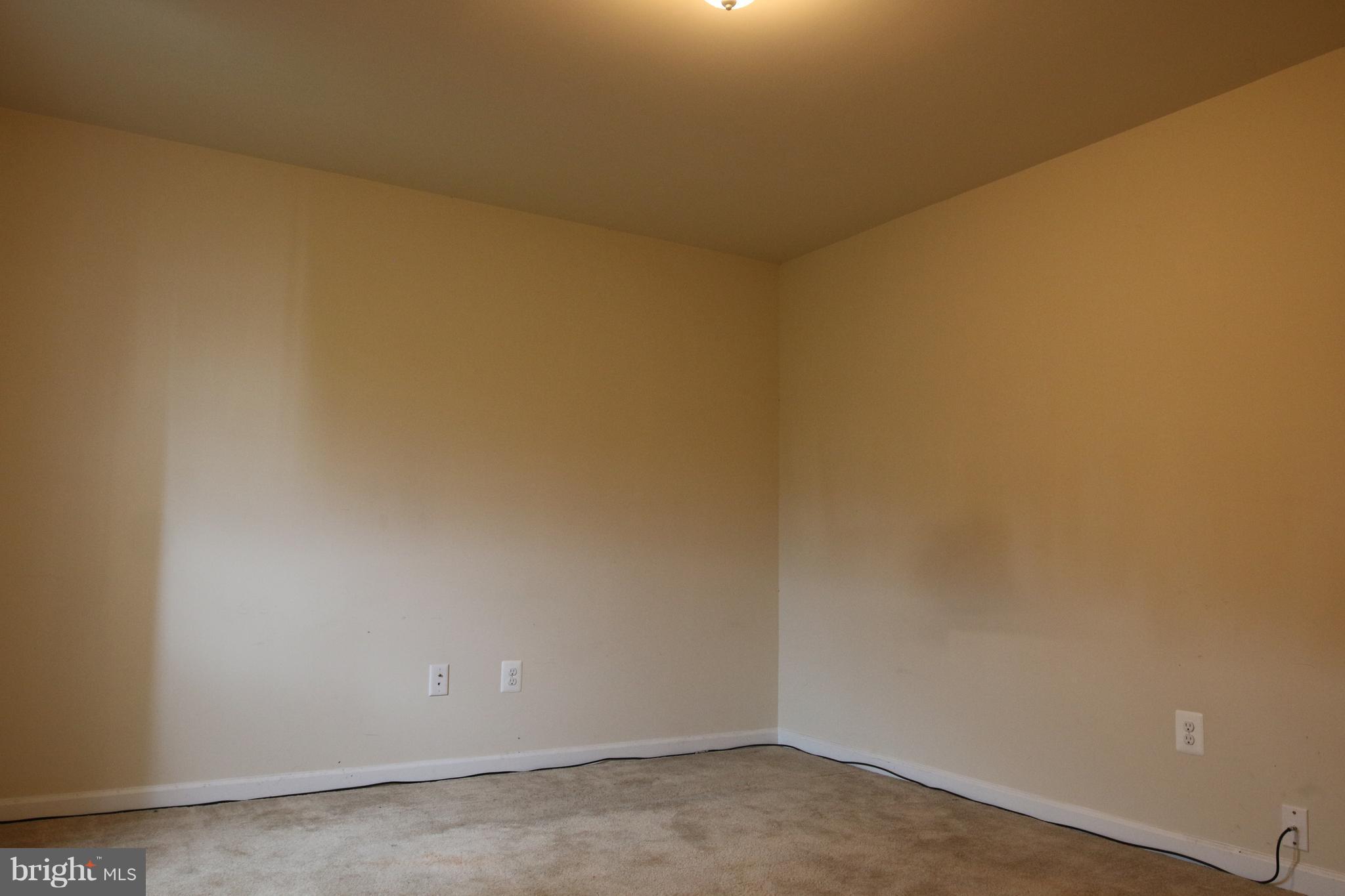 LAKELAND PLACE - Residential