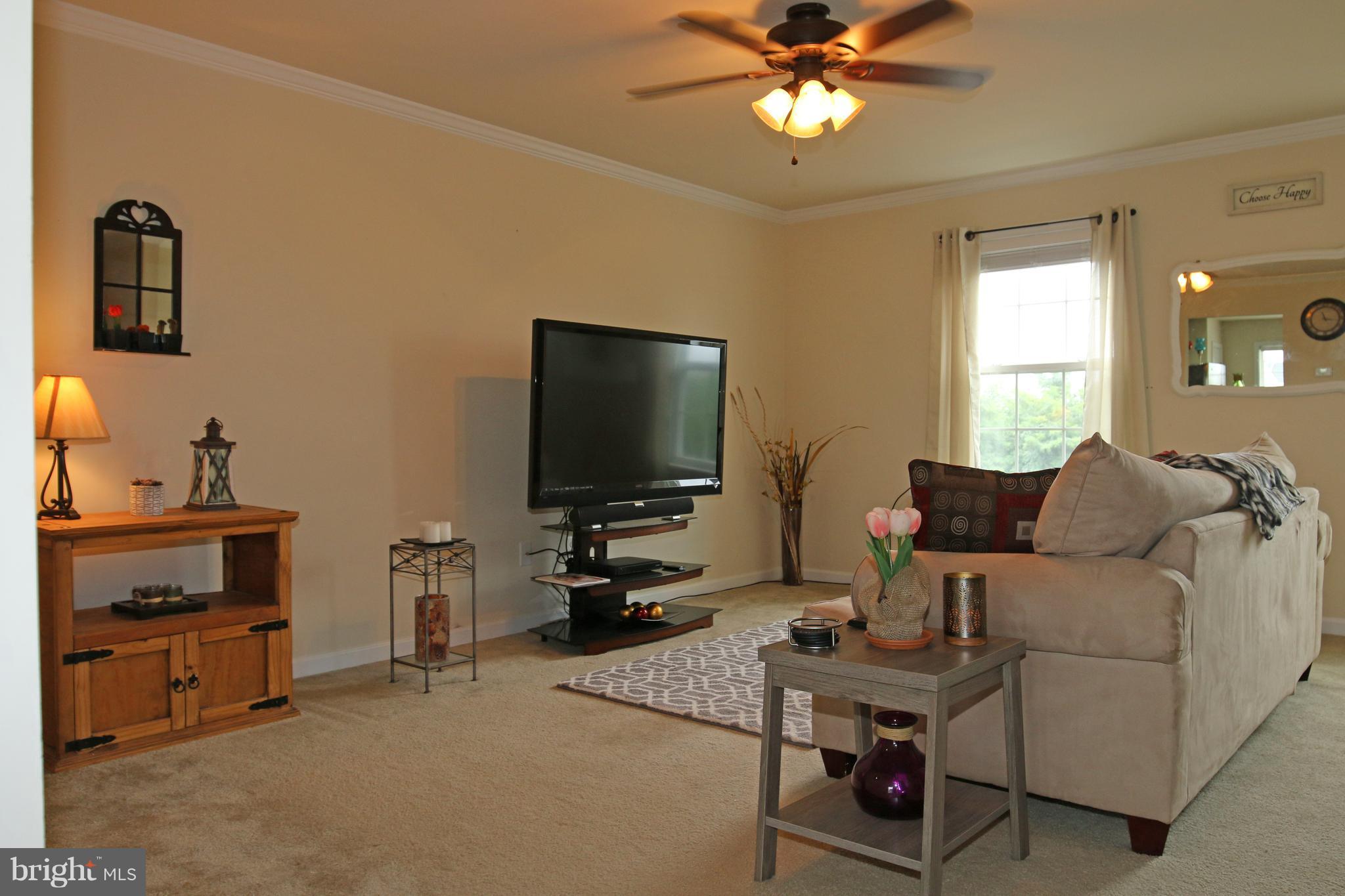 LAKELAND PLACE - Residential