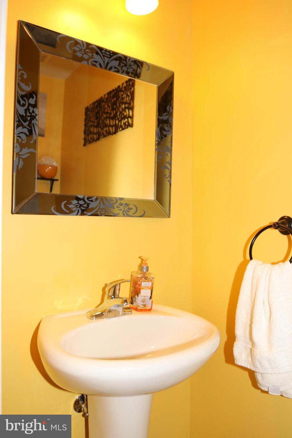 LAKELAND PLACE - Residential