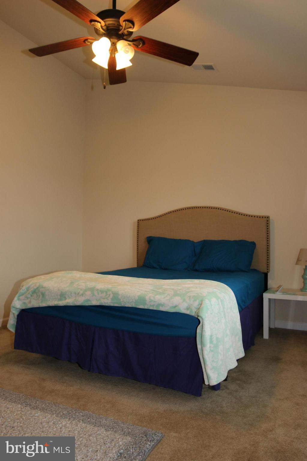 LAKELAND PLACE - Residential