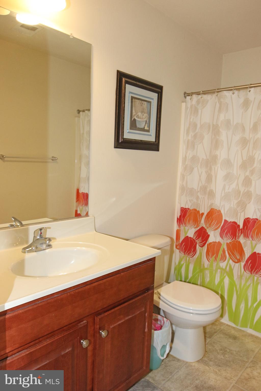 LAKELAND PLACE - Residential