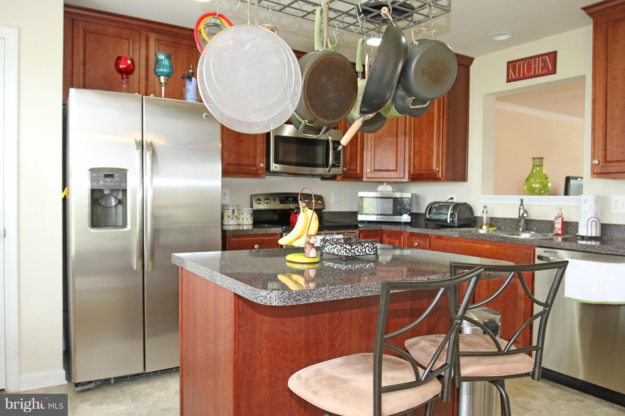 LAKELAND PLACE - Residential