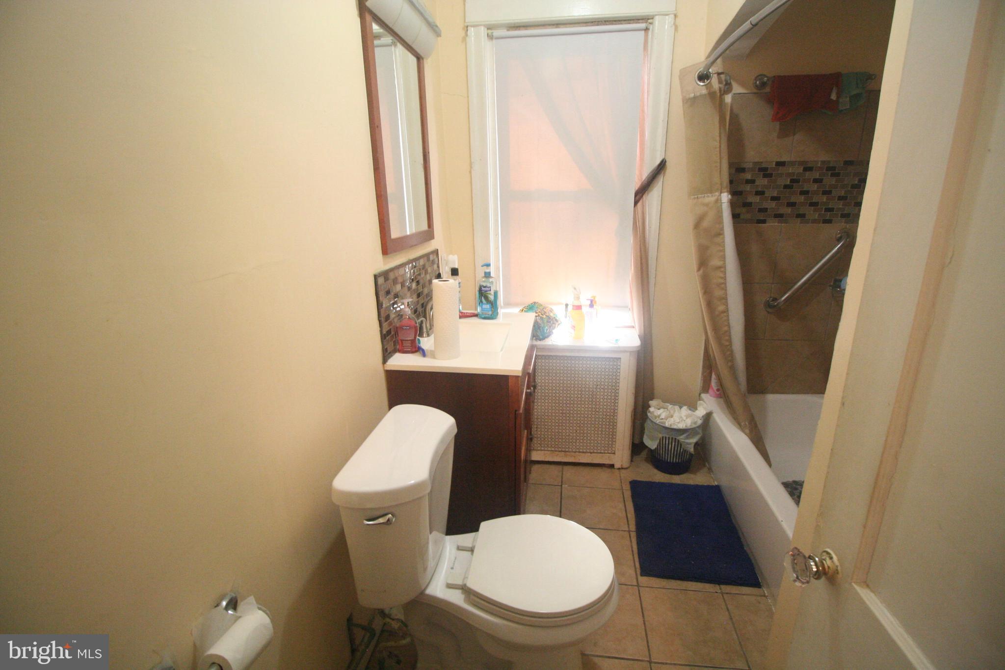 GERMANTOWN (EAST) - Residential