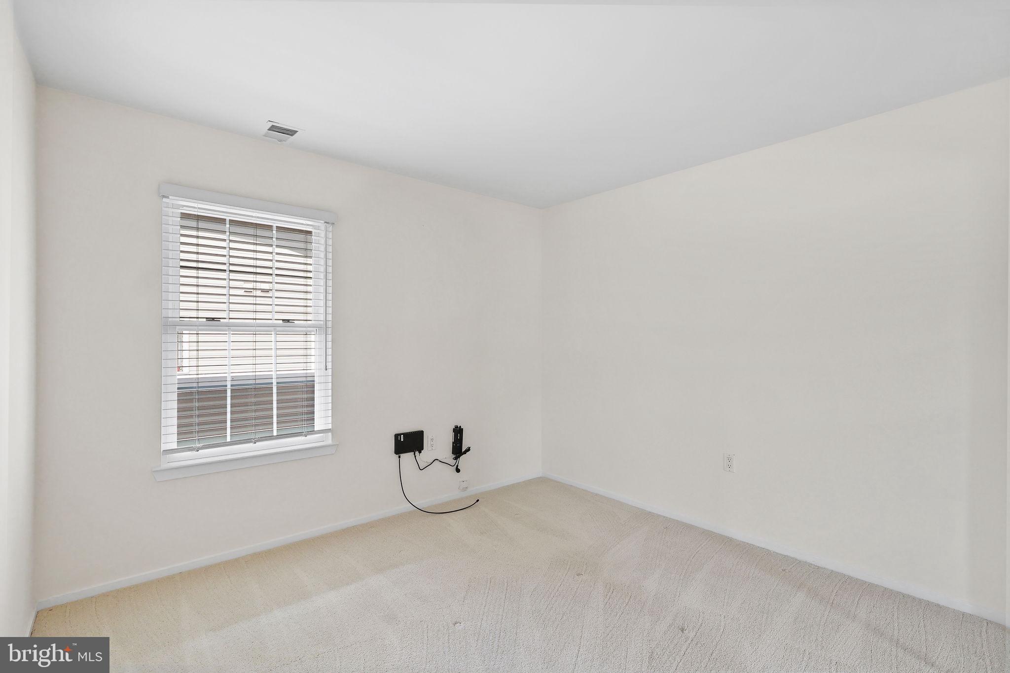 RAMBLEWOOD AT DAVENTRY - Residential