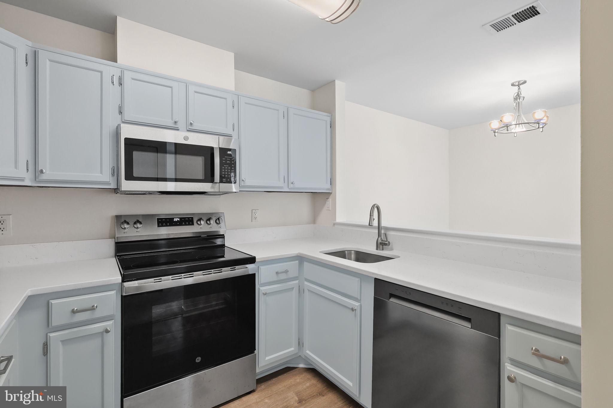 RAMBLEWOOD AT DAVENTRY - Residential