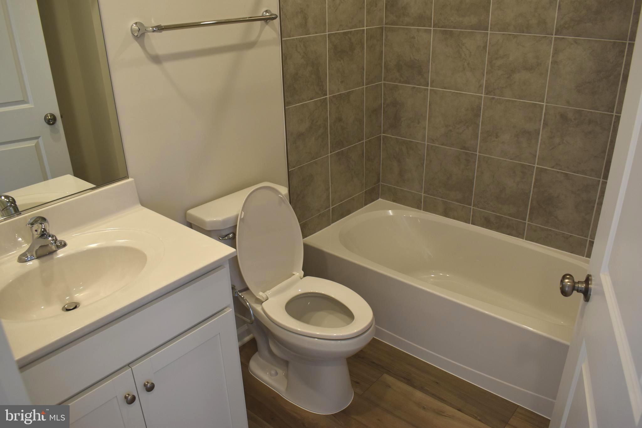 SHENANDOAH SPRINGS - Residential Lease