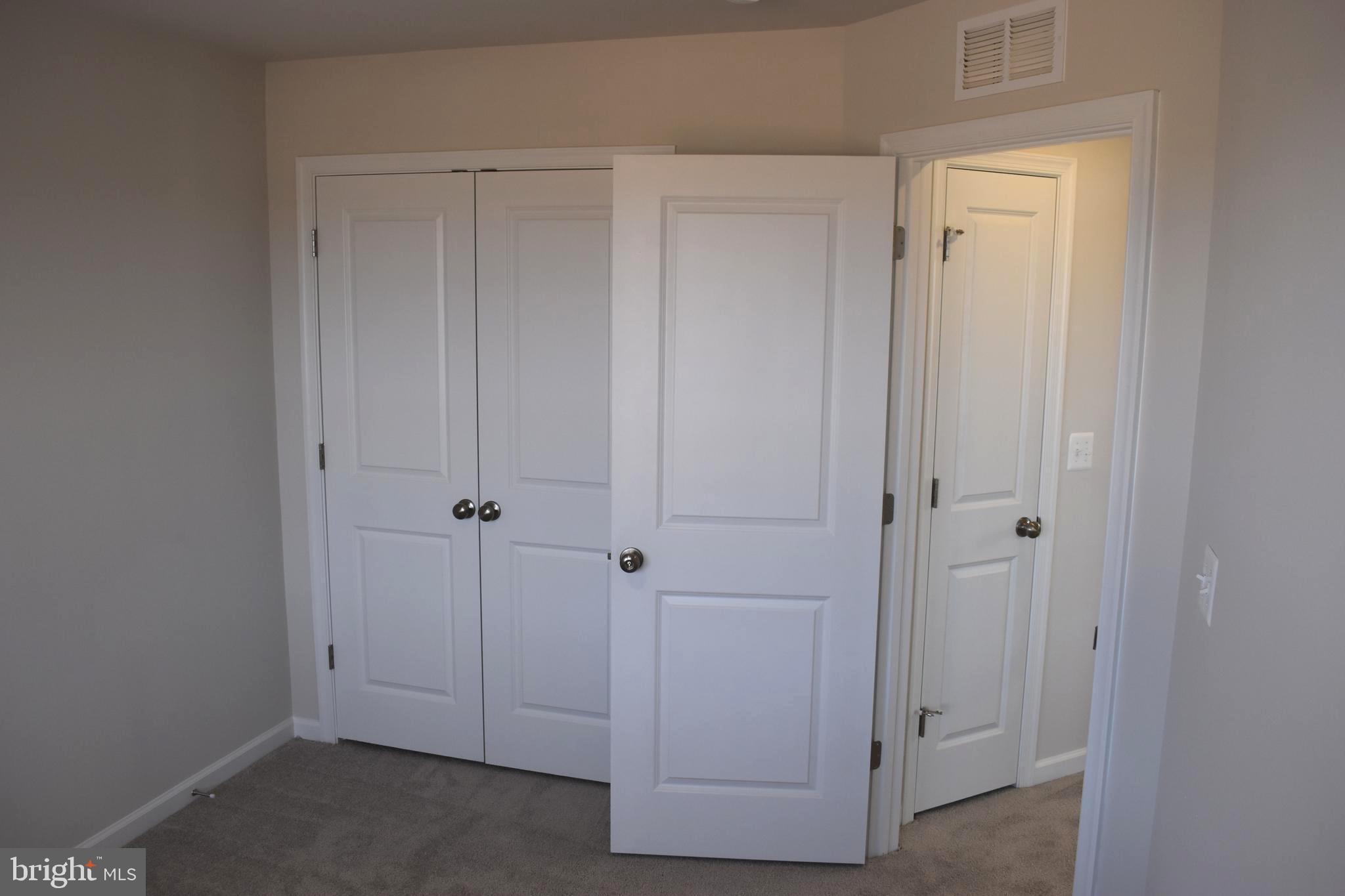 SHENANDOAH SPRINGS - Residential Lease