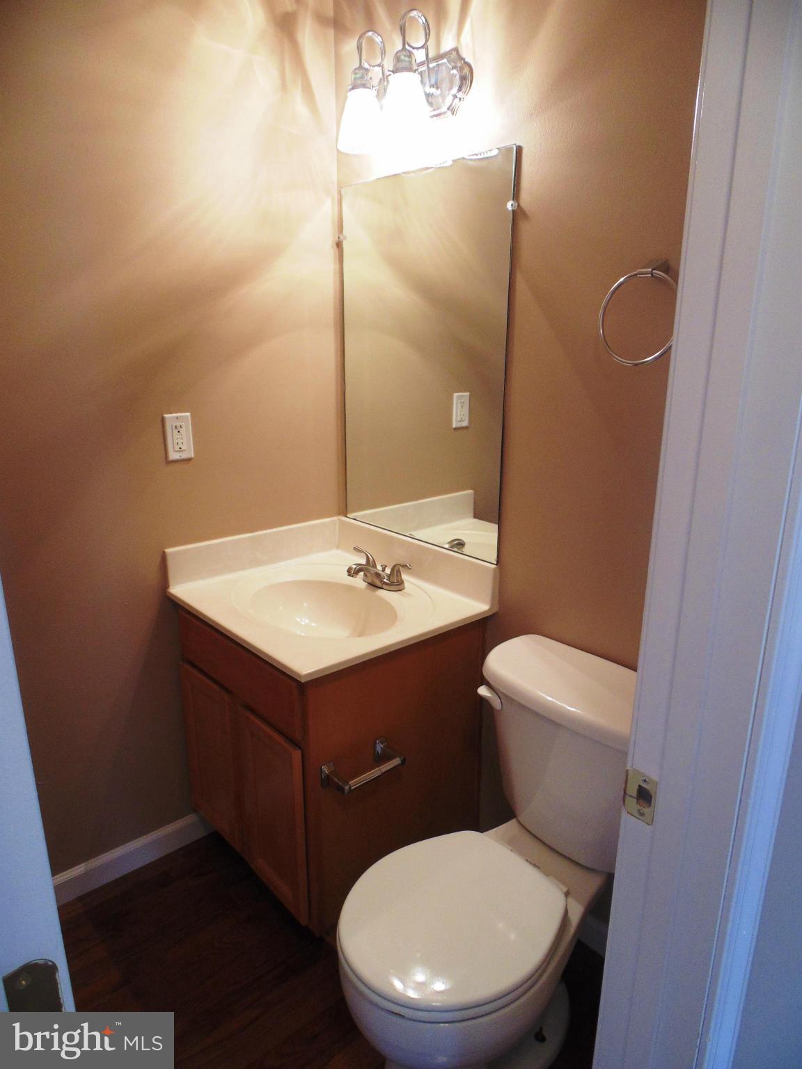 HAMMONDS MILL - Residential Lease