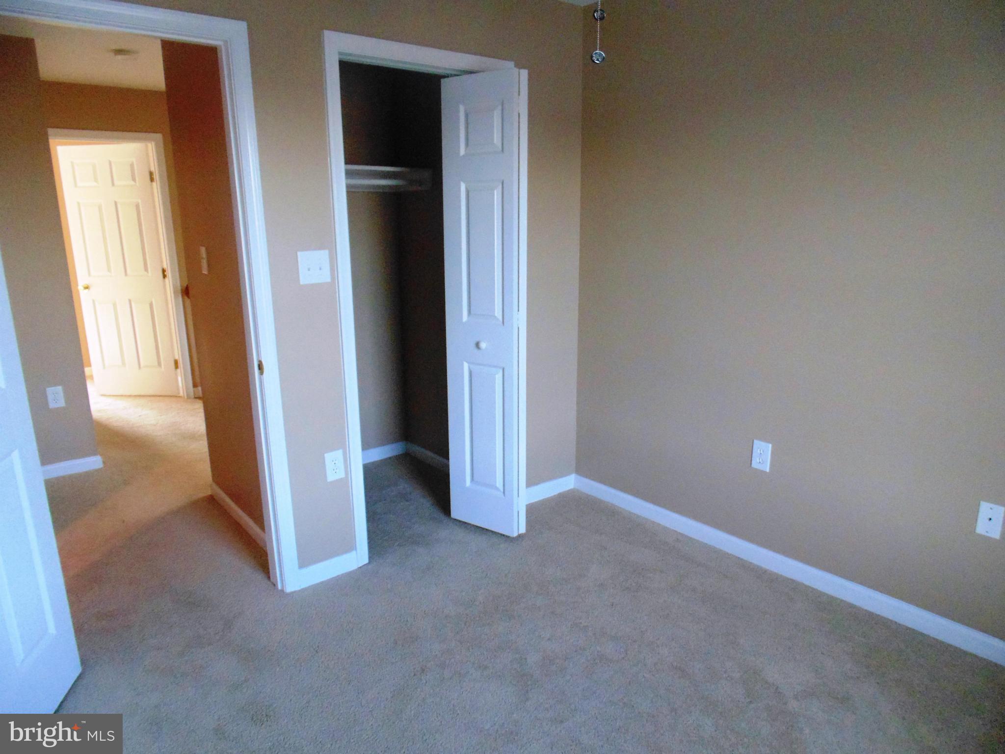 HAMMONDS MILL - Residential Lease