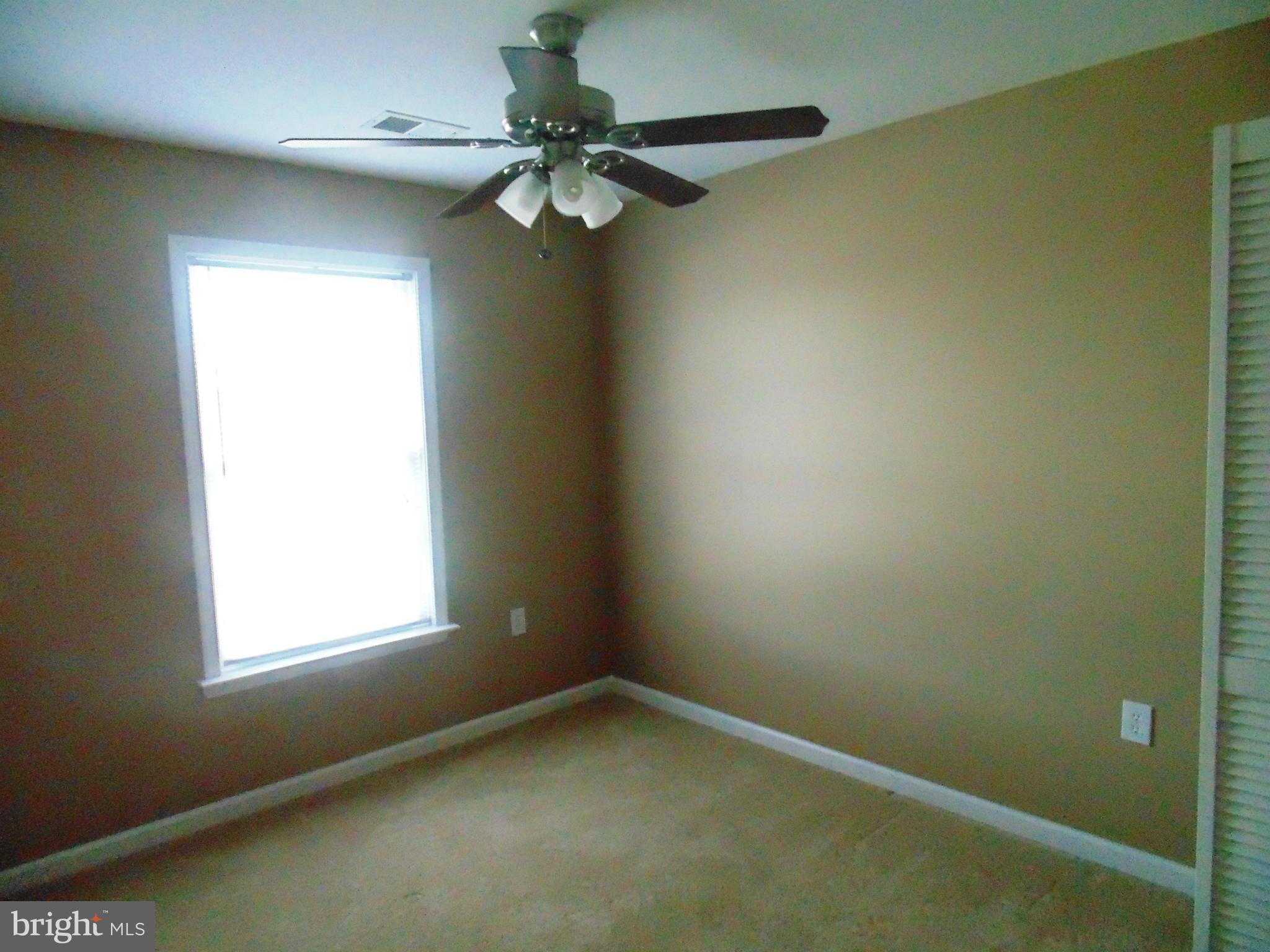 HAMMONDS MILL - Residential Lease