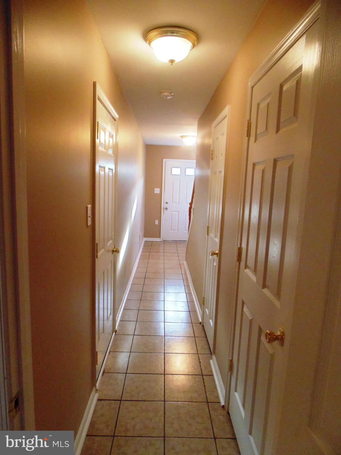 HAMMONDS MILL - Residential Lease