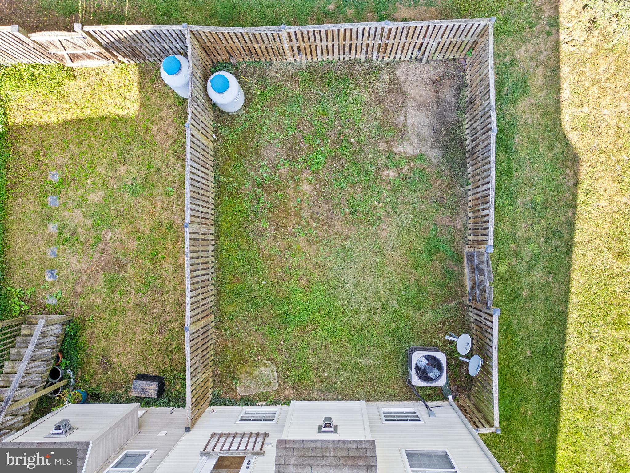 COUNTY GREEN - Residential