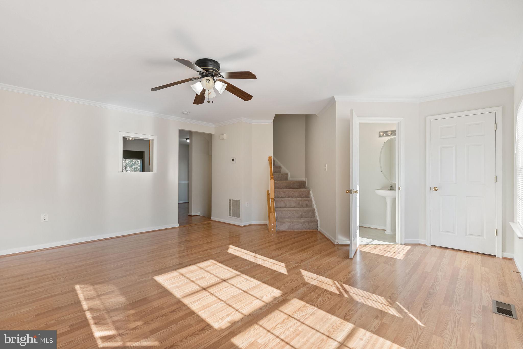 COUNTY GREEN - Residential