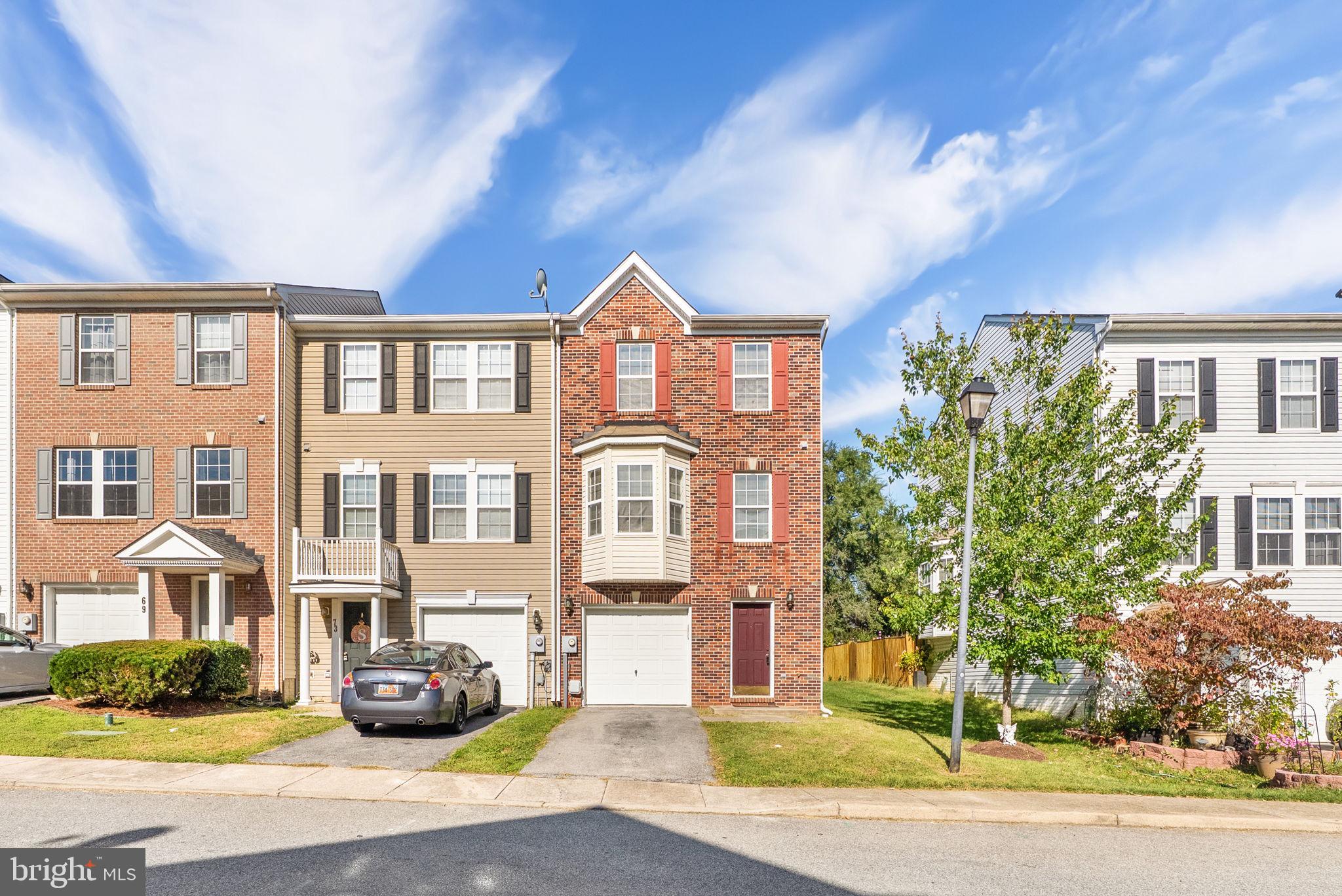 COUNTY GREEN - Residential