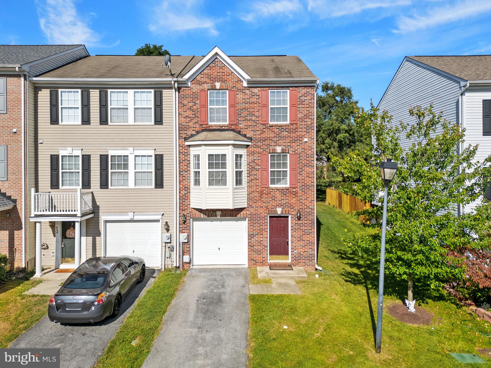 COUNTY GREEN - Residential