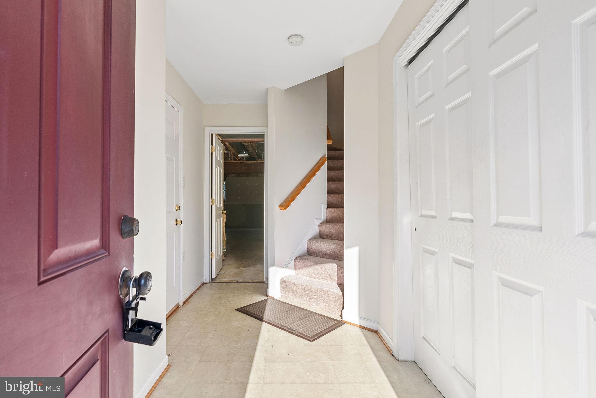 COUNTY GREEN - Residential