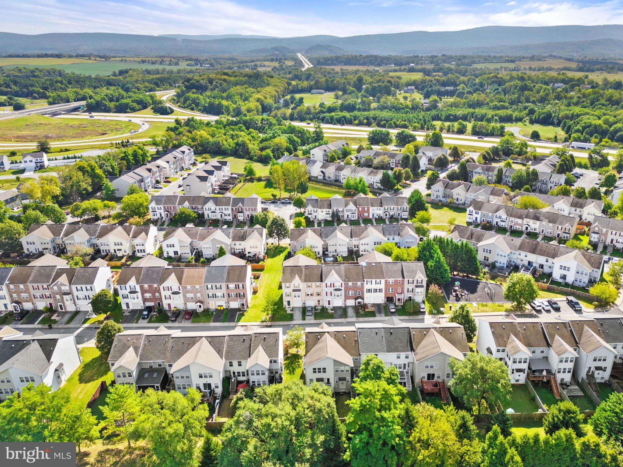 COUNTY GREEN - Residential