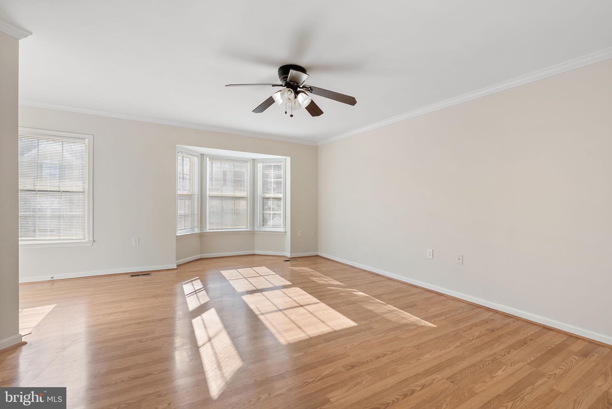 COUNTY GREEN - Residential