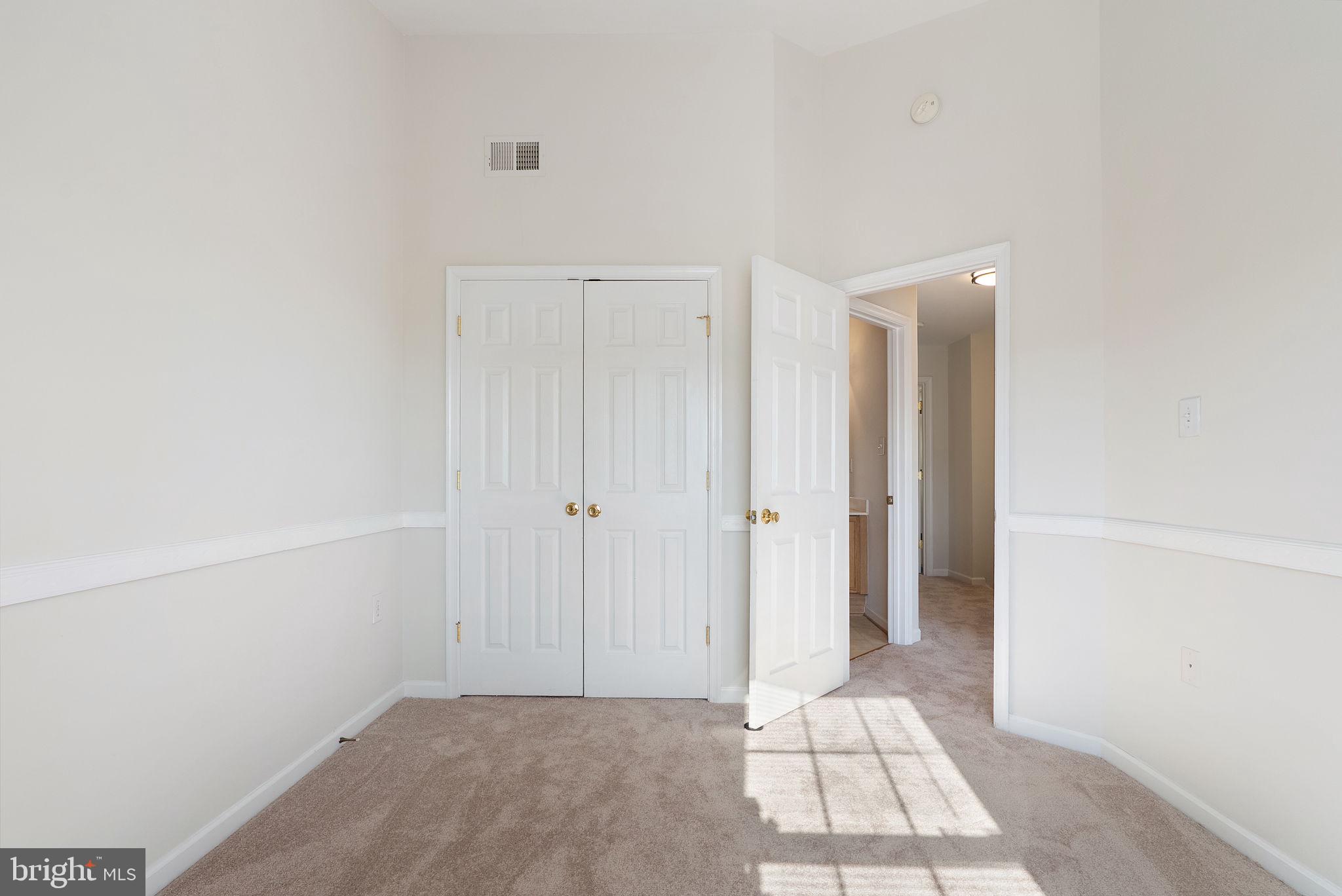 COUNTY GREEN - Residential