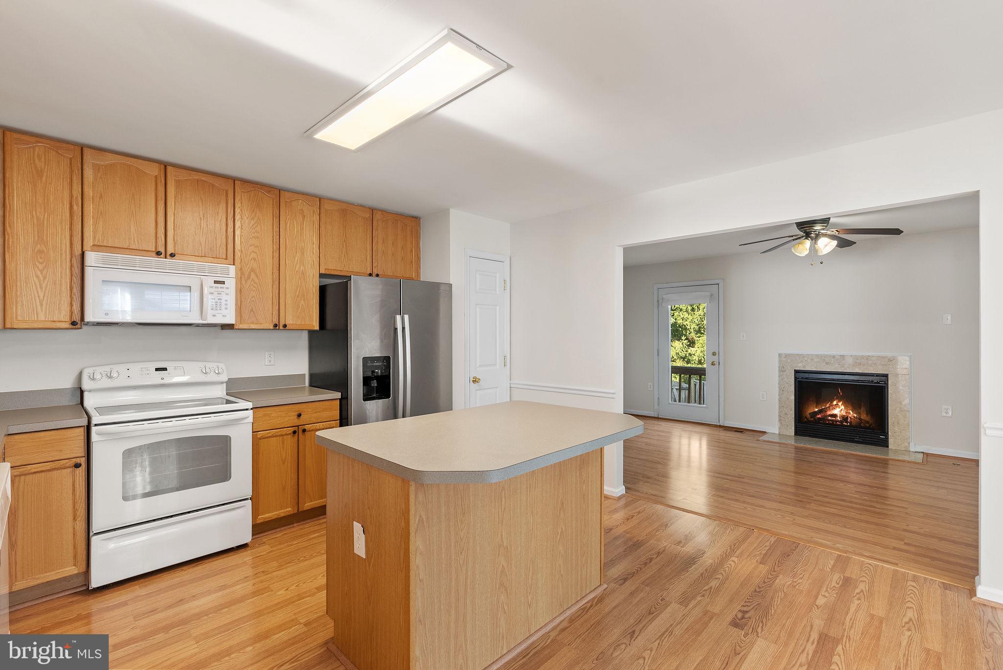 COUNTY GREEN - Residential