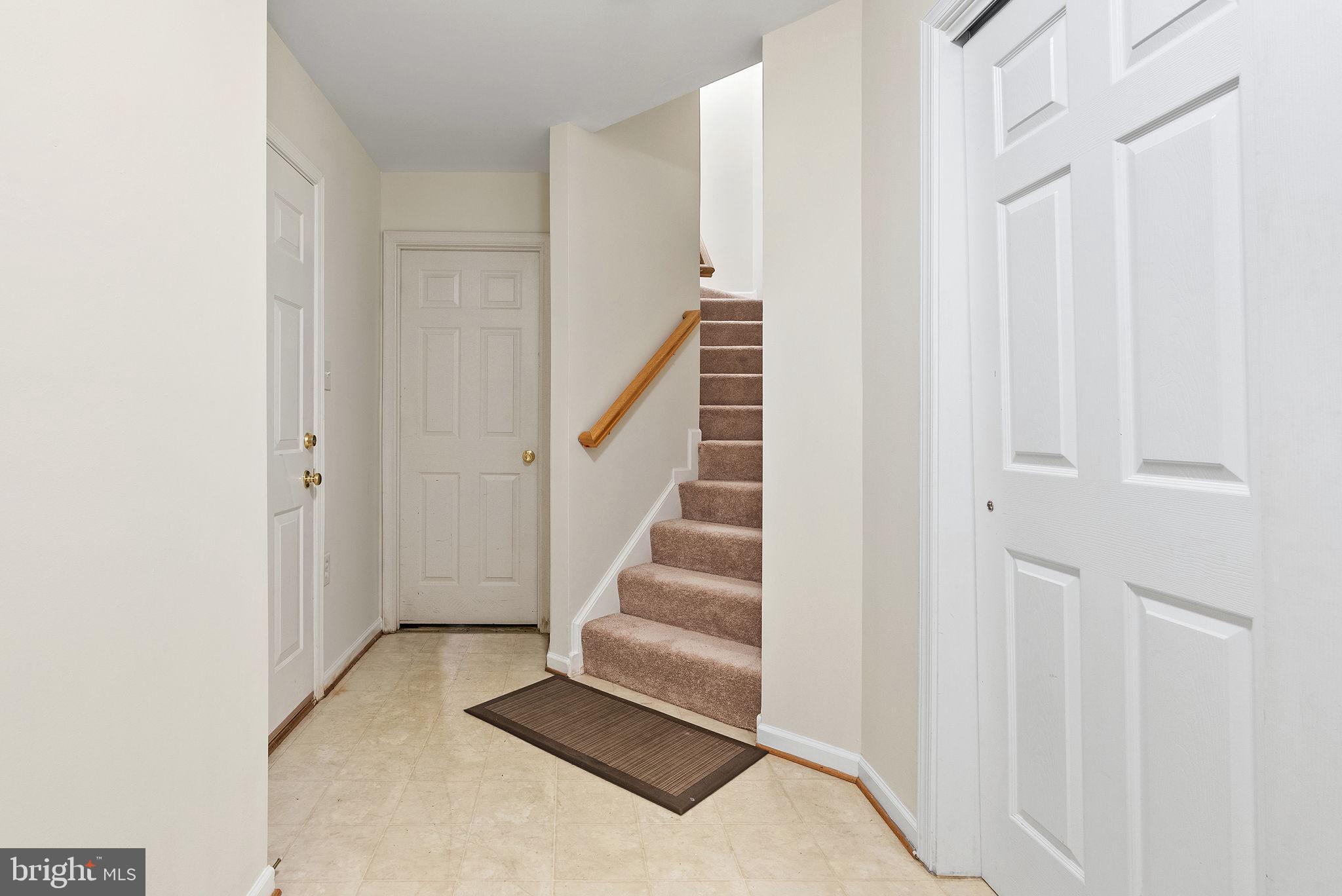 COUNTY GREEN - Residential