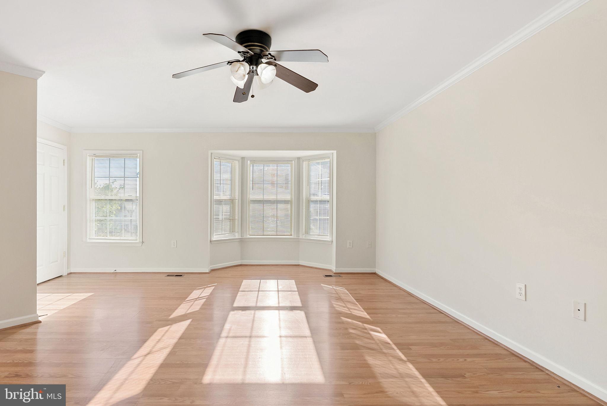 COUNTY GREEN - Residential