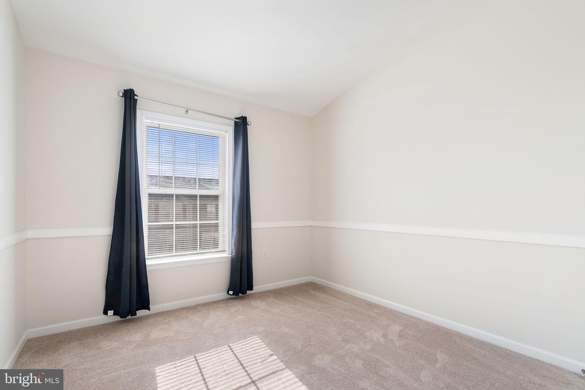 COUNTY GREEN - Residential